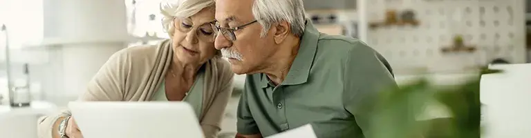 Olesya Malibu va Sambuca porno